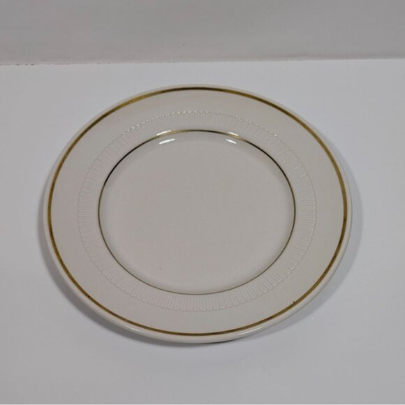 Syracuse China White Dinner Plate With Gold Trim 9.75" Ceramic Elegant Design - Picture 1 of 8